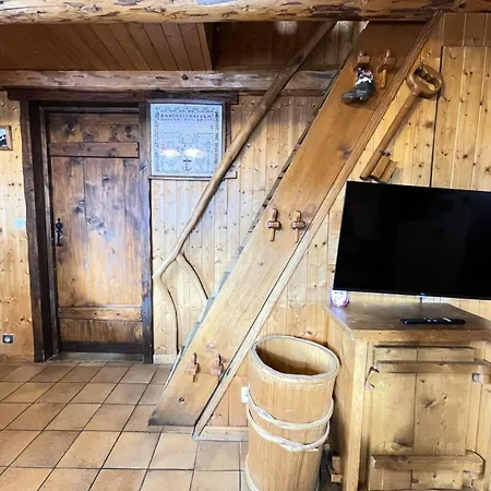 Tavaillon - Savoyard Cosy Centre Village Mae-5161 Notre-Dame-de-Bellecombe